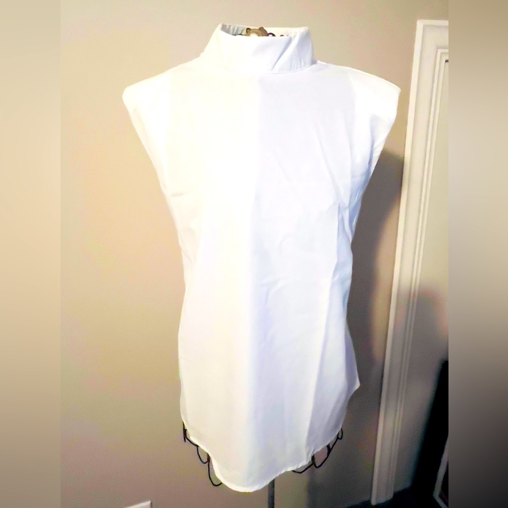 NEW WOMENS BLOUSE - Size XL